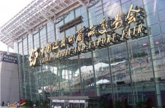 如何牢牢抓住展会上的客户？